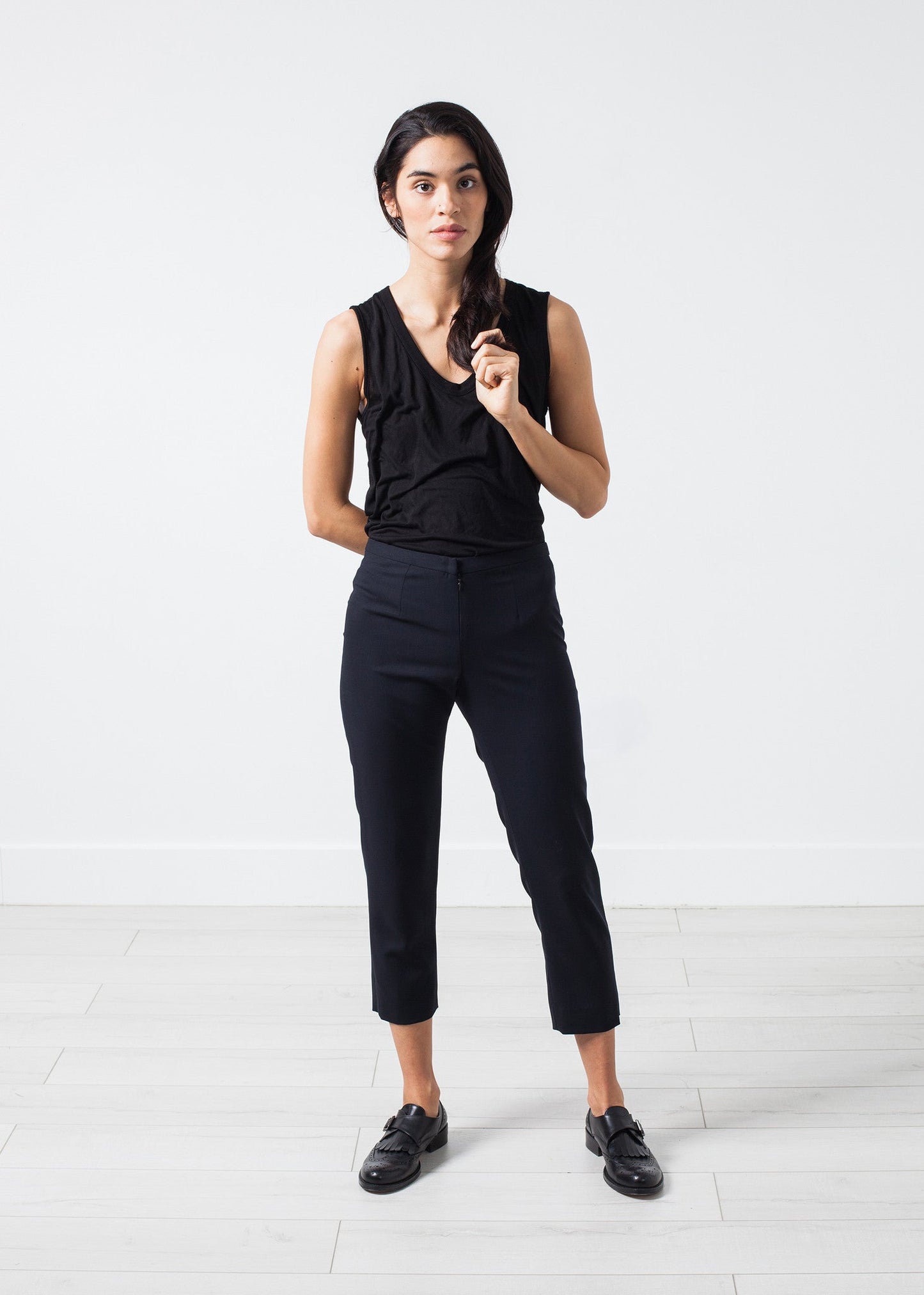 Wool Cropped Pants in Navy