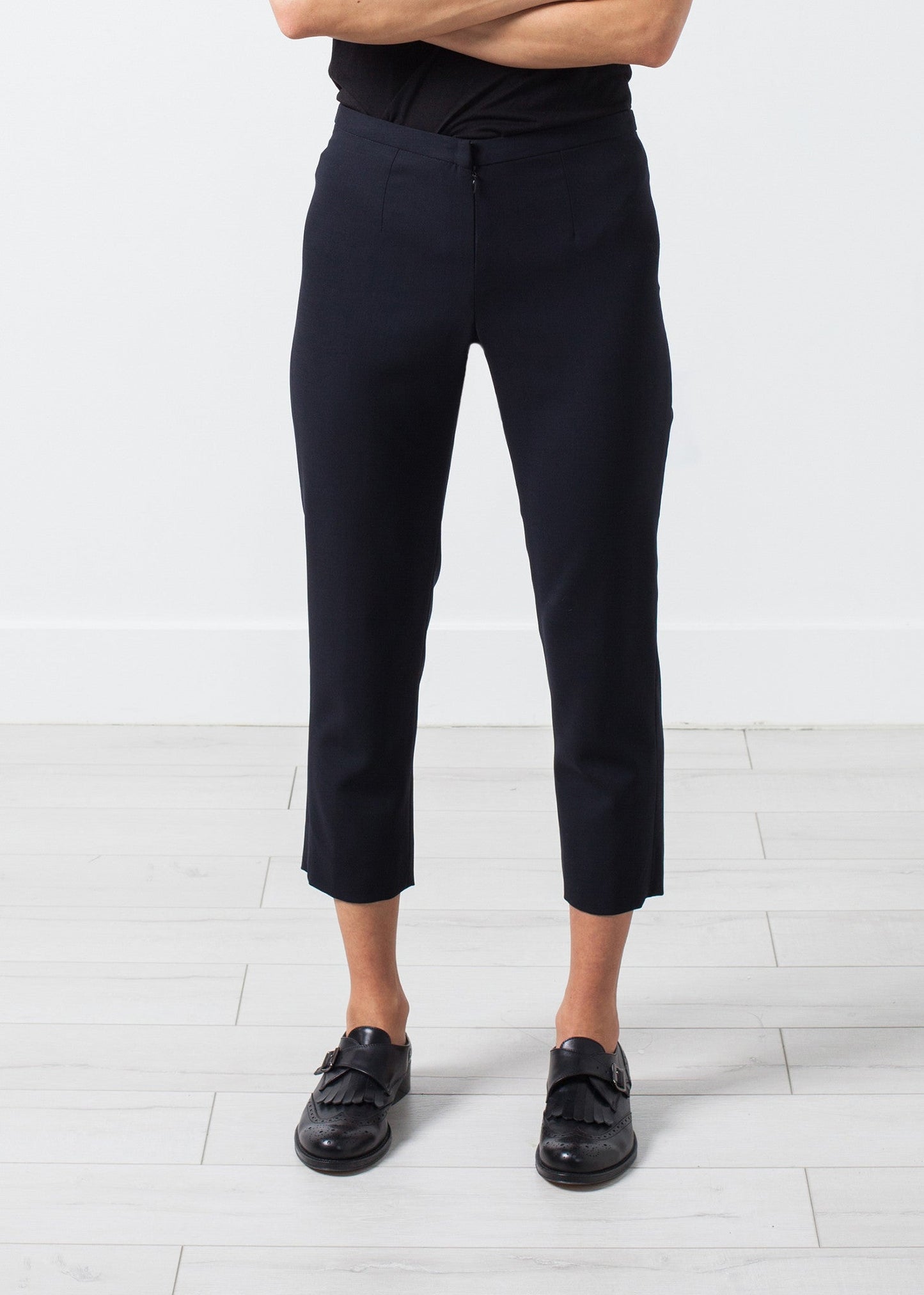 Wool Cropped Pants in Navy
