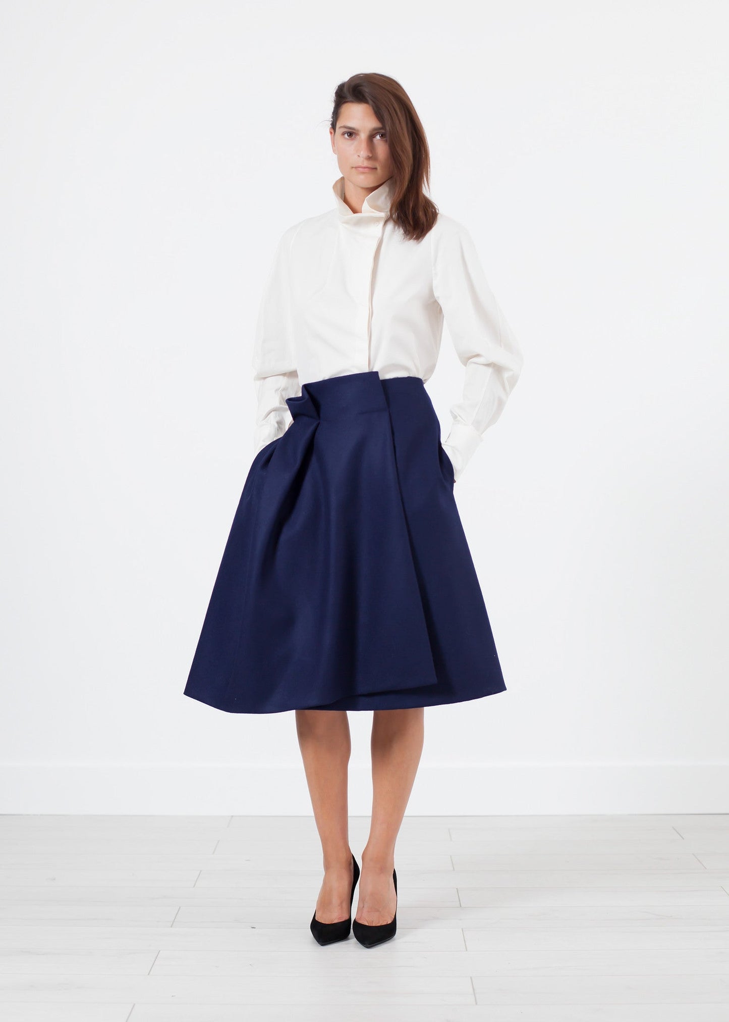 Full Collar Poplin Blouse in Off-White