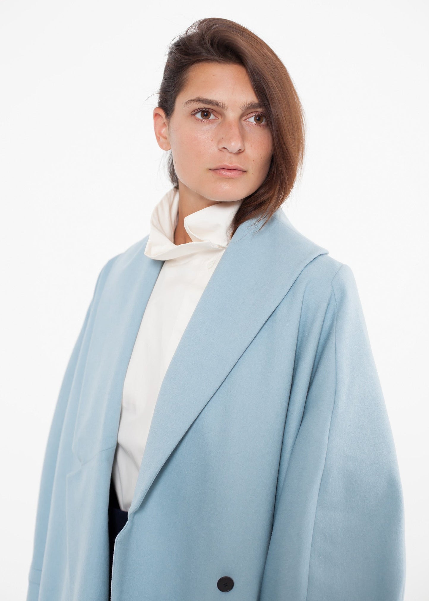 Full Collar Poplin Blouse in Off-White