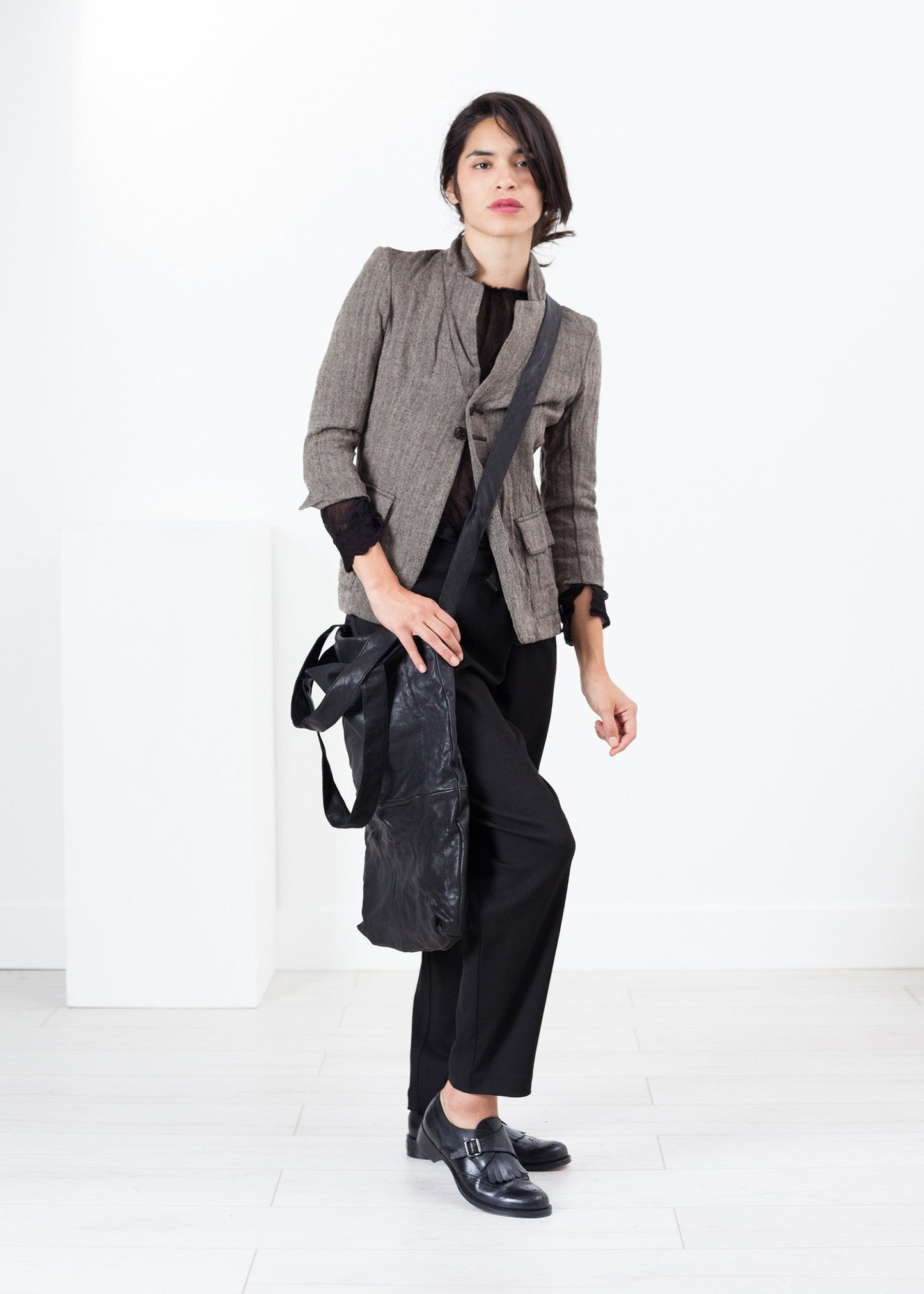 Tall bag in black