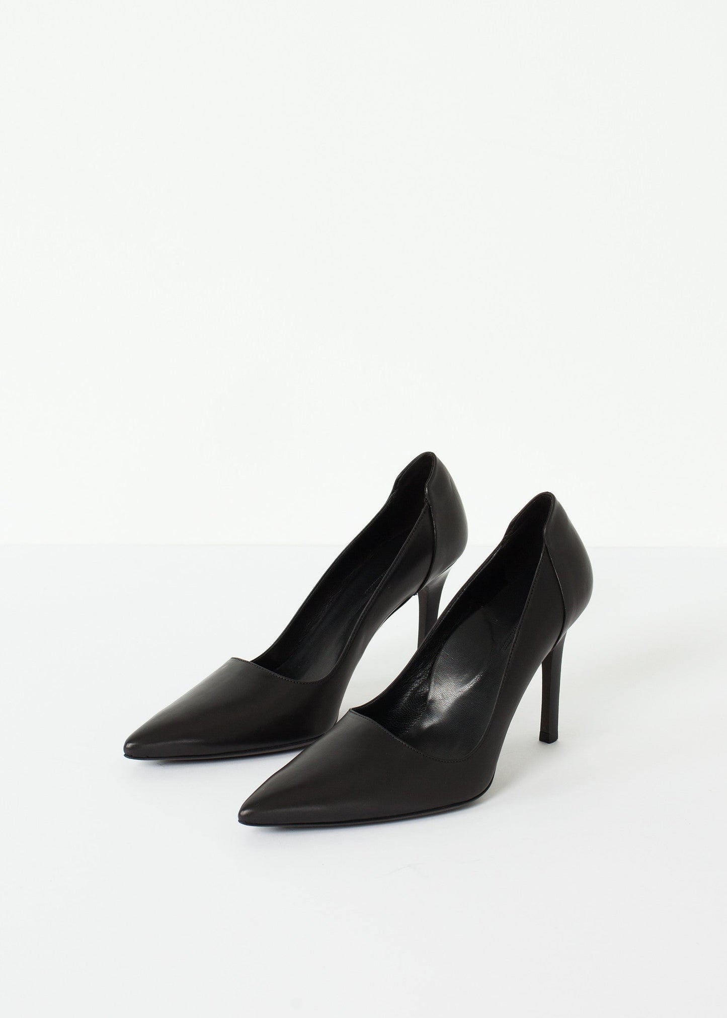 Glove heel