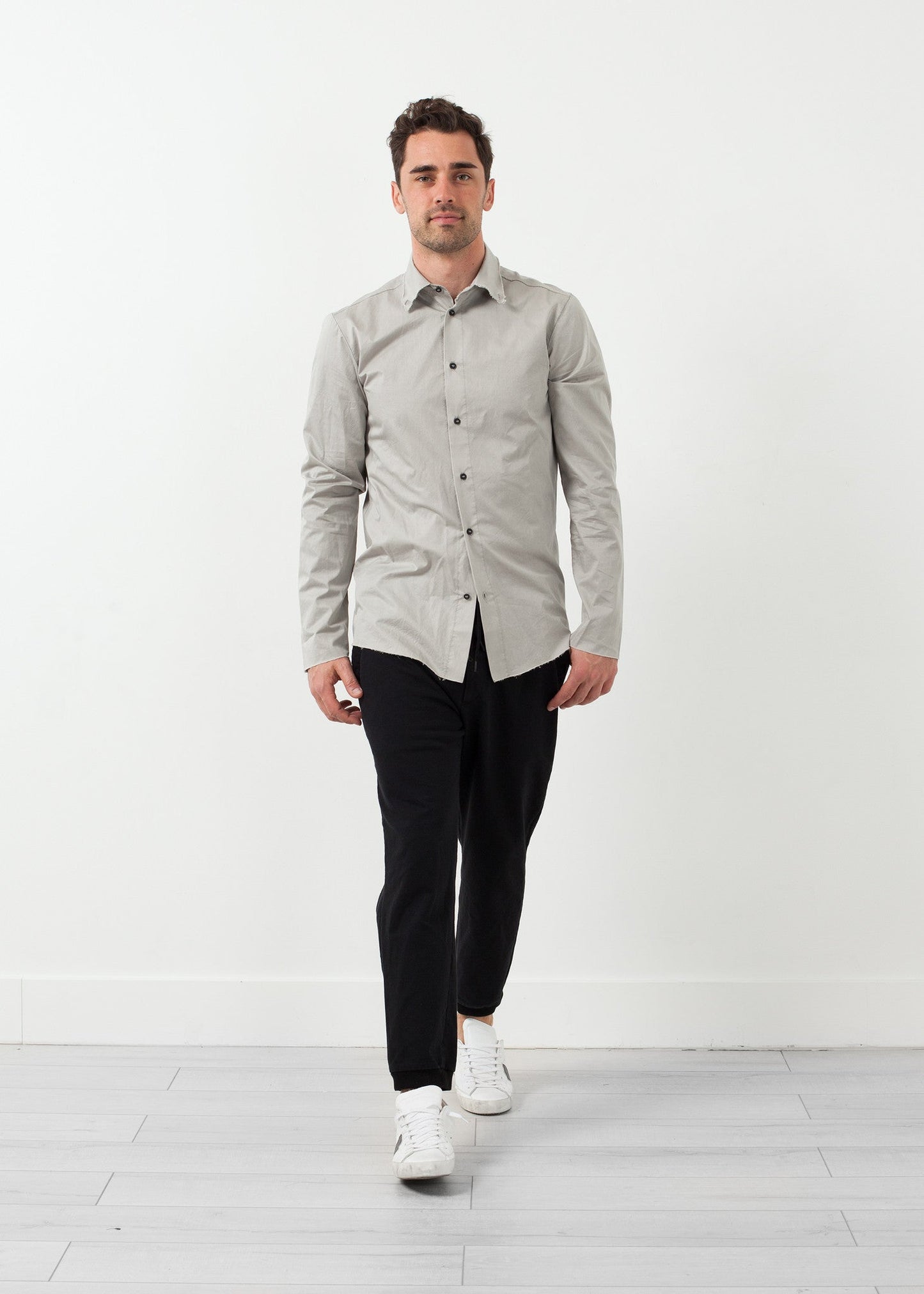 Mount Button Up