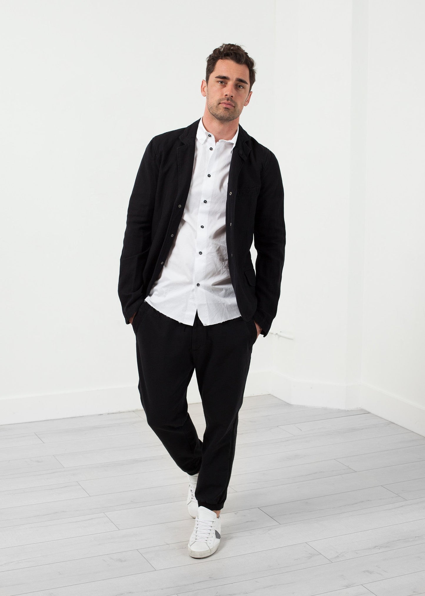 Mount Button Up
