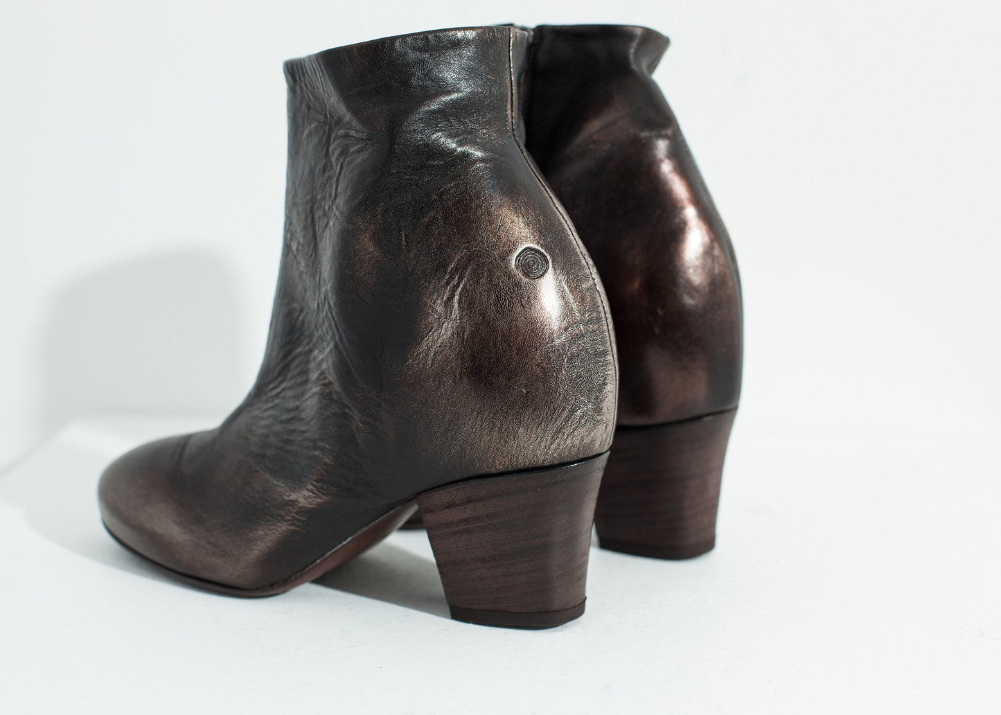 Cavatak Ankle Boot in Bronze