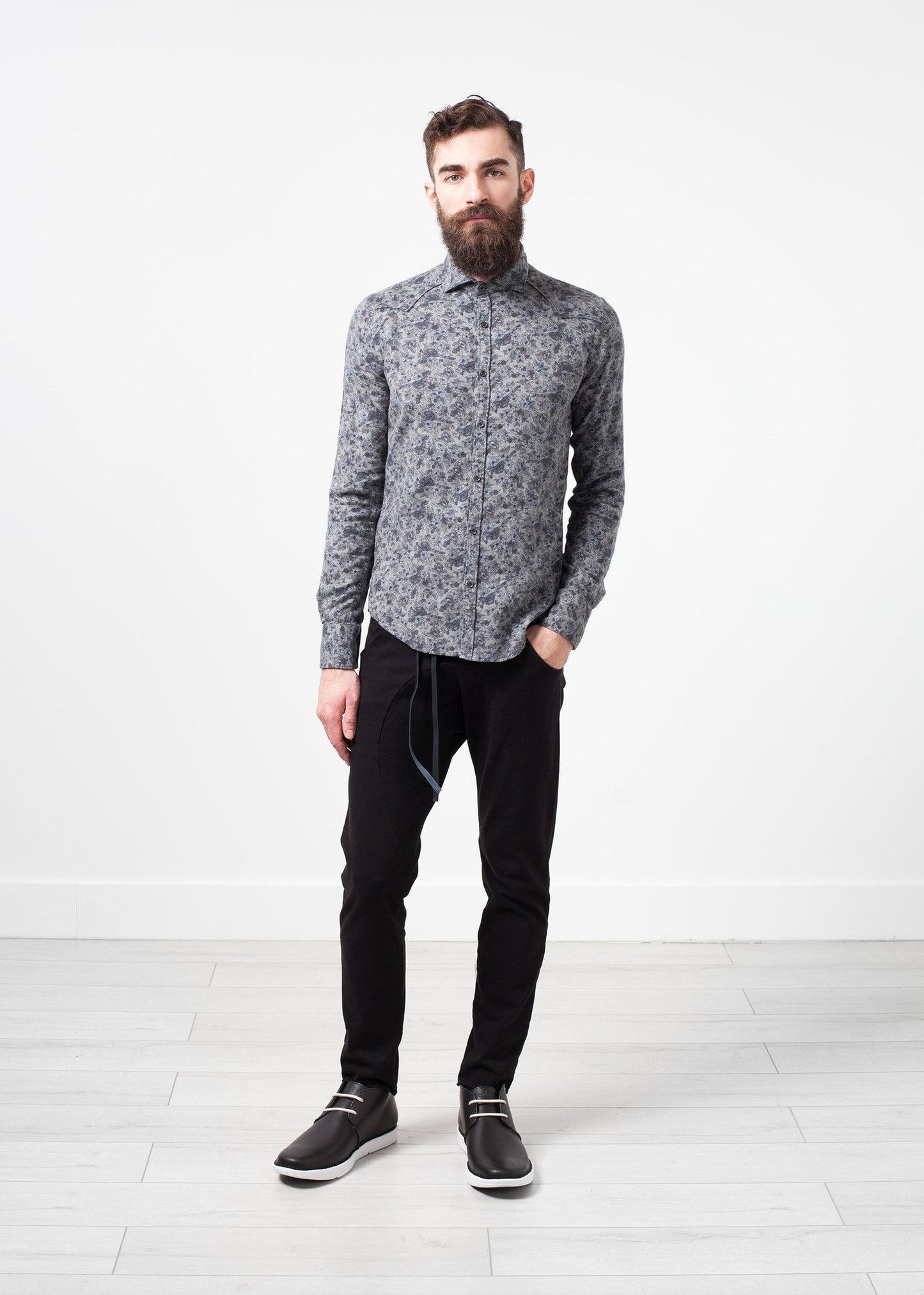 Western Arkansas Button-Up in Gray Floral