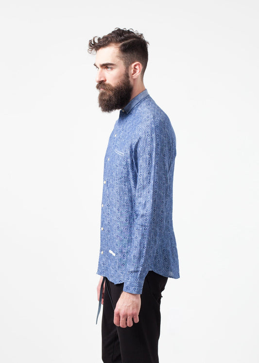 Linen Button-Up in Blue Diamond