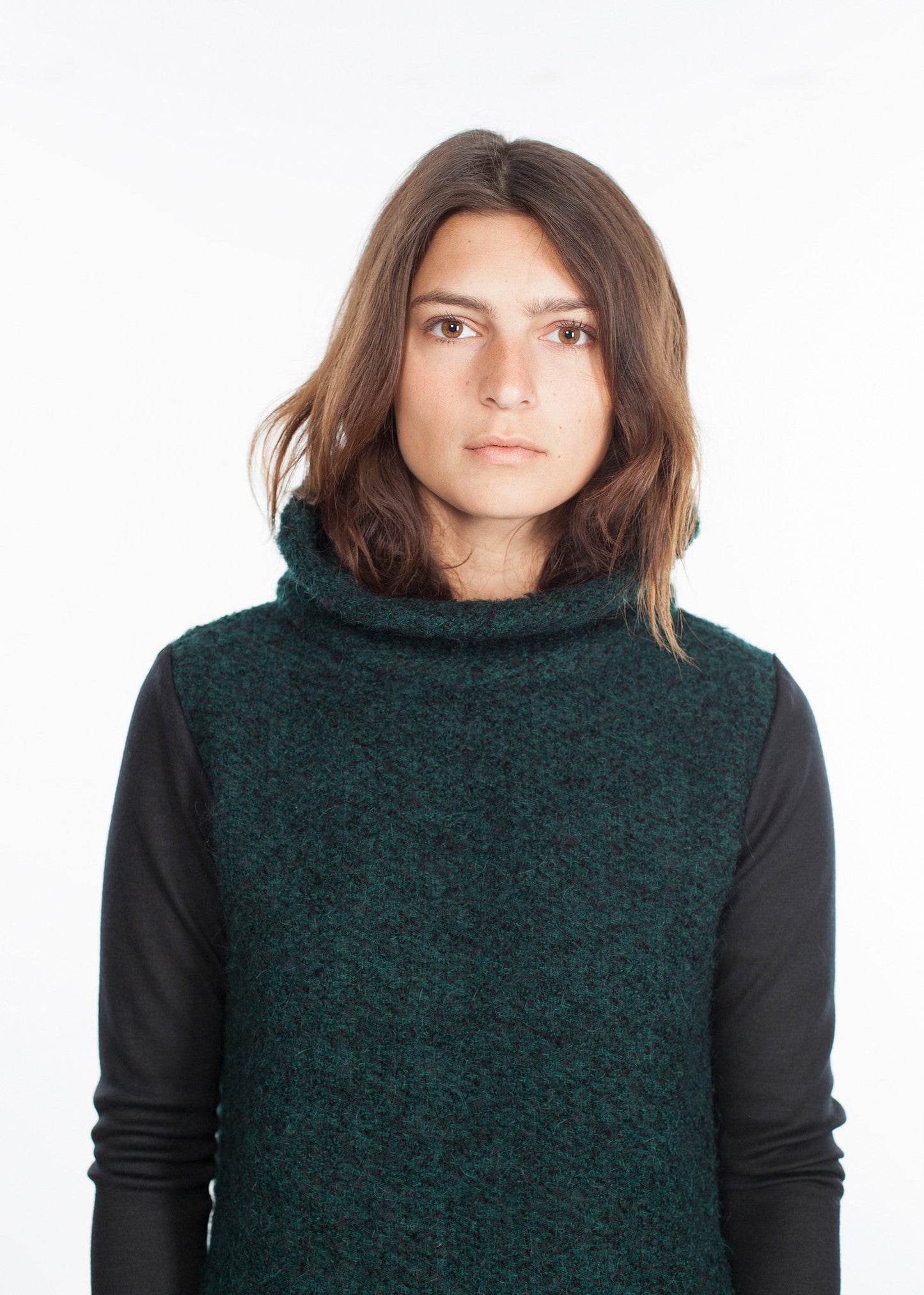 Bouclé Turtle Neck in Green/Black