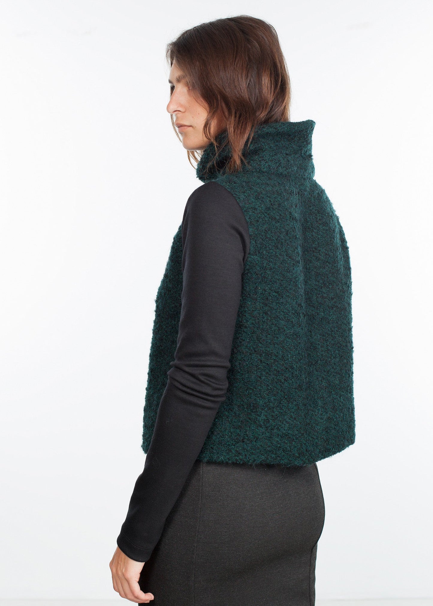 Bouclé Turtle Neck in Green/Black