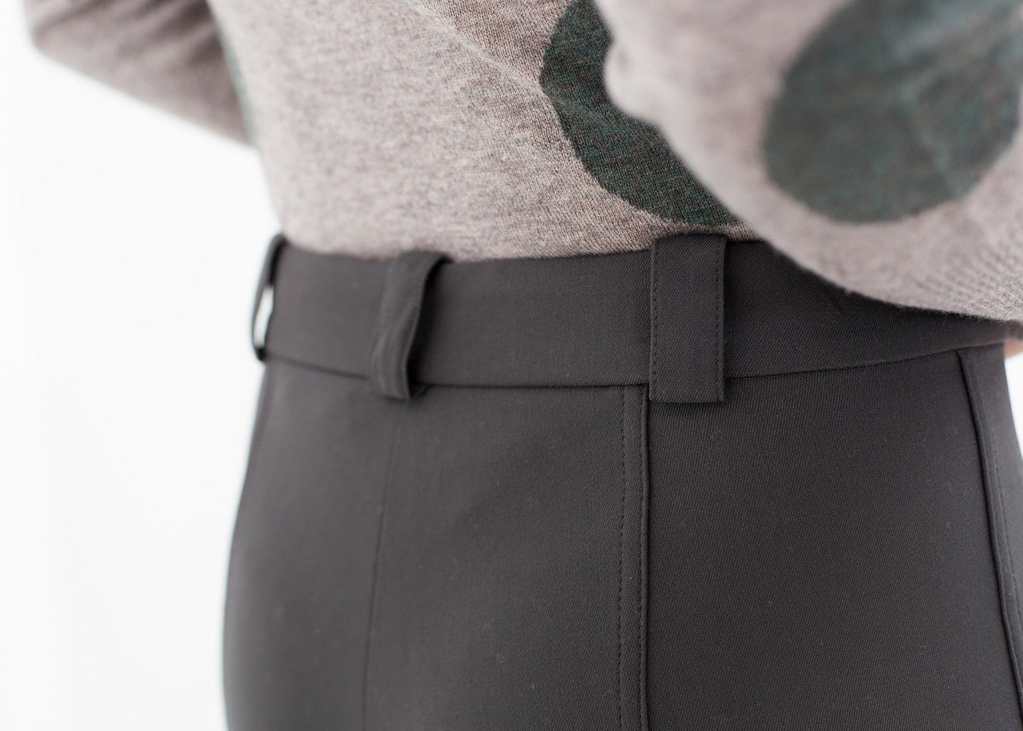 Micro Pant in Stone