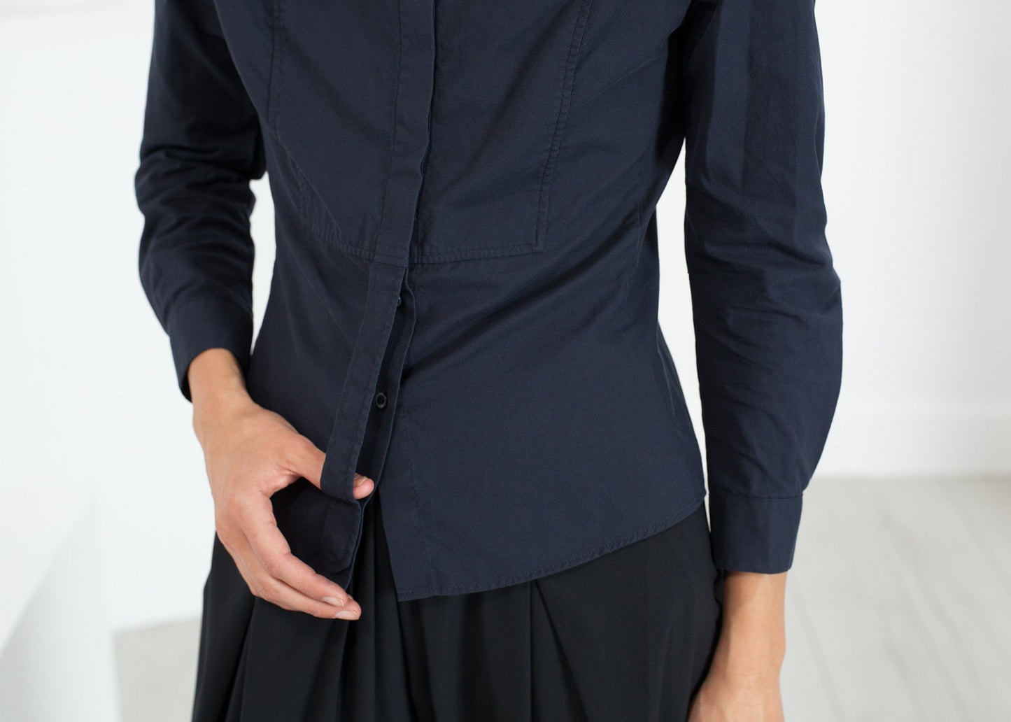 Wrinkled Tuxedo Shirt in Navy