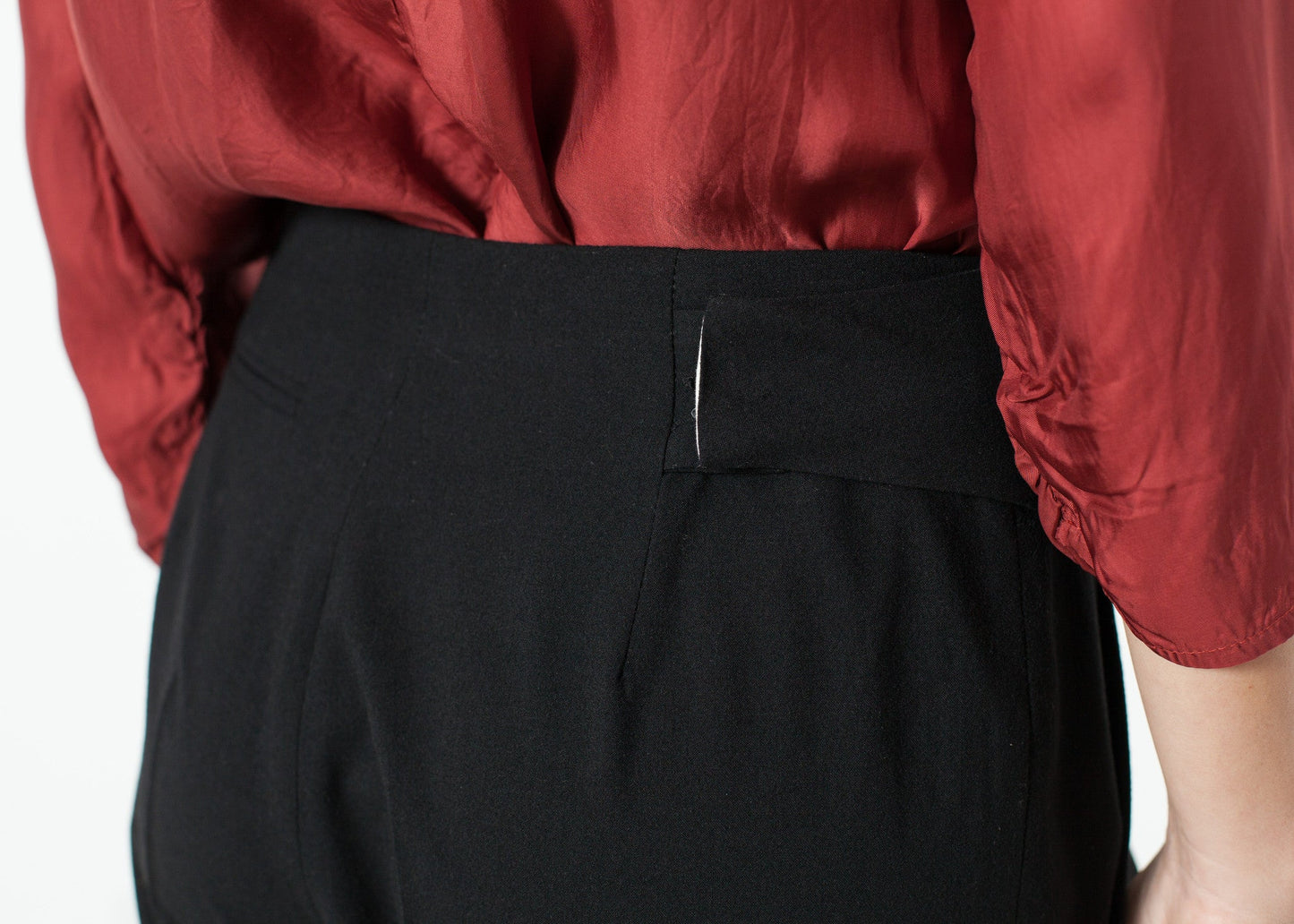Pleated Waistband Trousers in Black