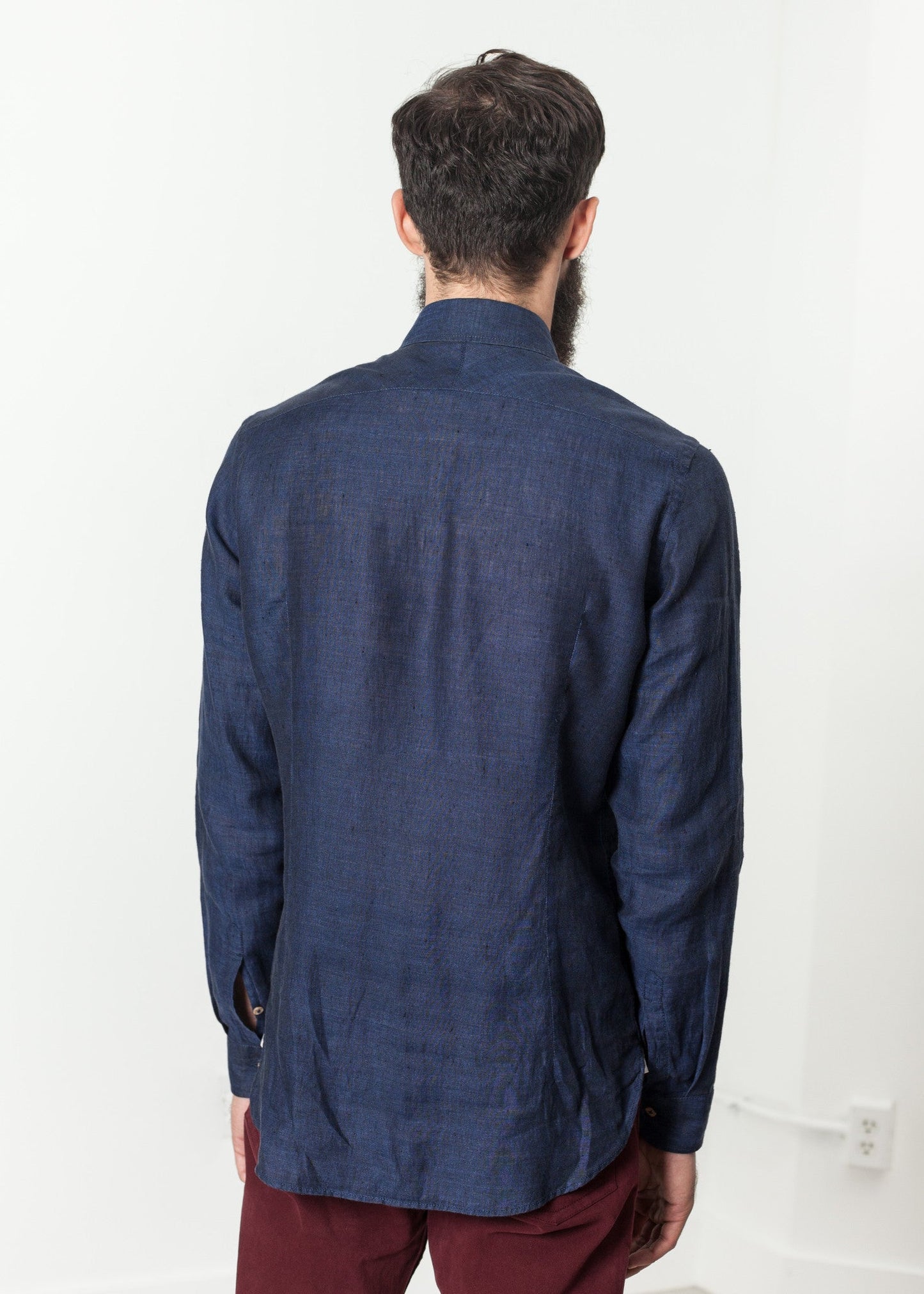 Button-Up Shirt in Navy