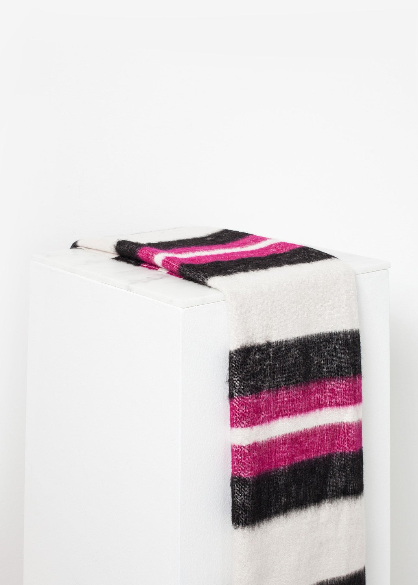 Dollo Shawl in Red Multi