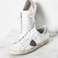 Low-top sneaker