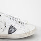 Low-top sneaker