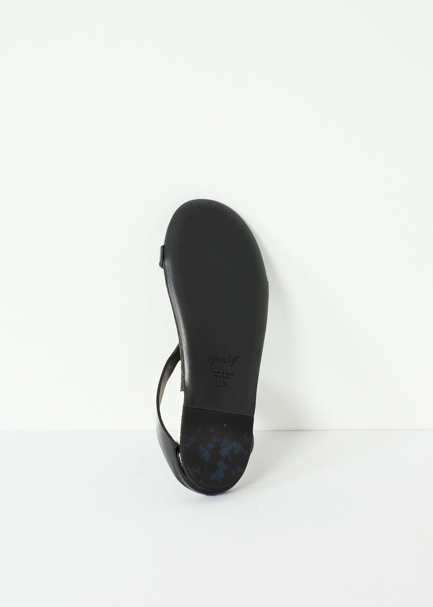 Apella Sandal