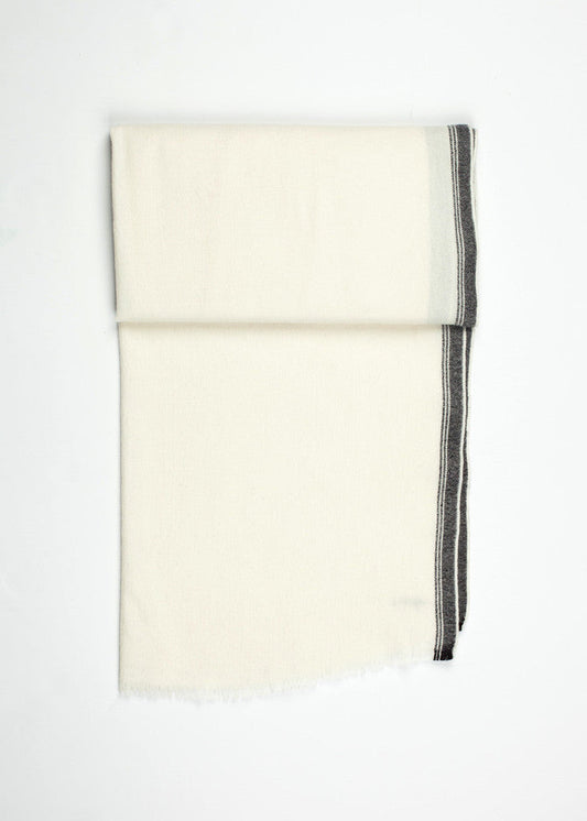 Edged Wool Scarf in Off-White