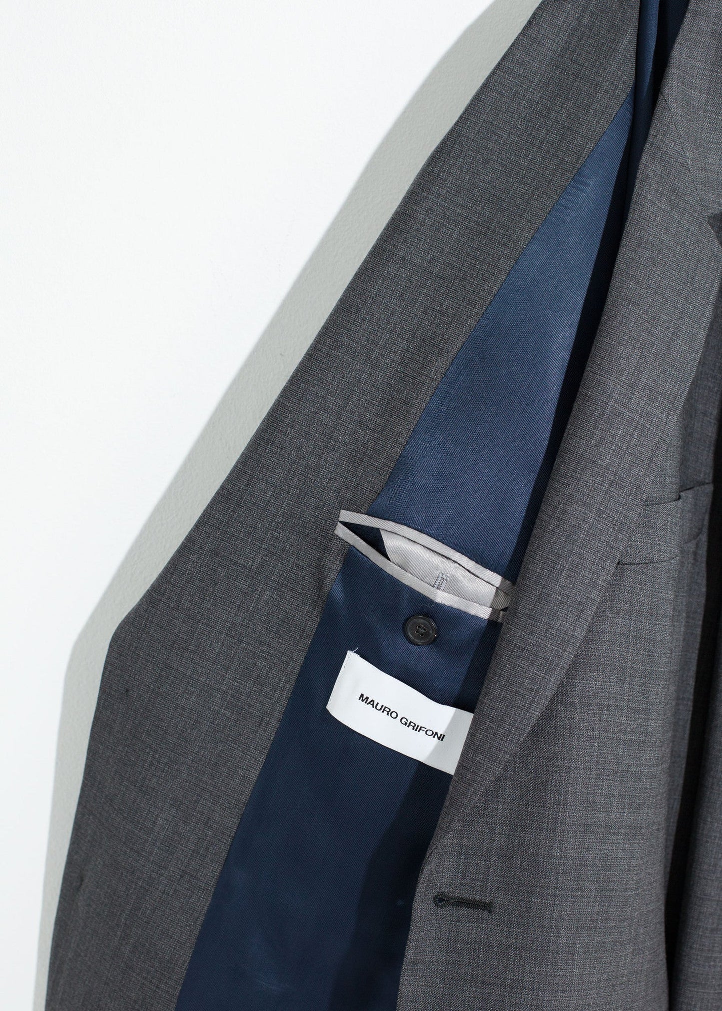 Men's Complete Suit in Grey